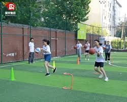 欧冠 巴塞双杀宾菲加挺进 拜仁8强硬碰国米